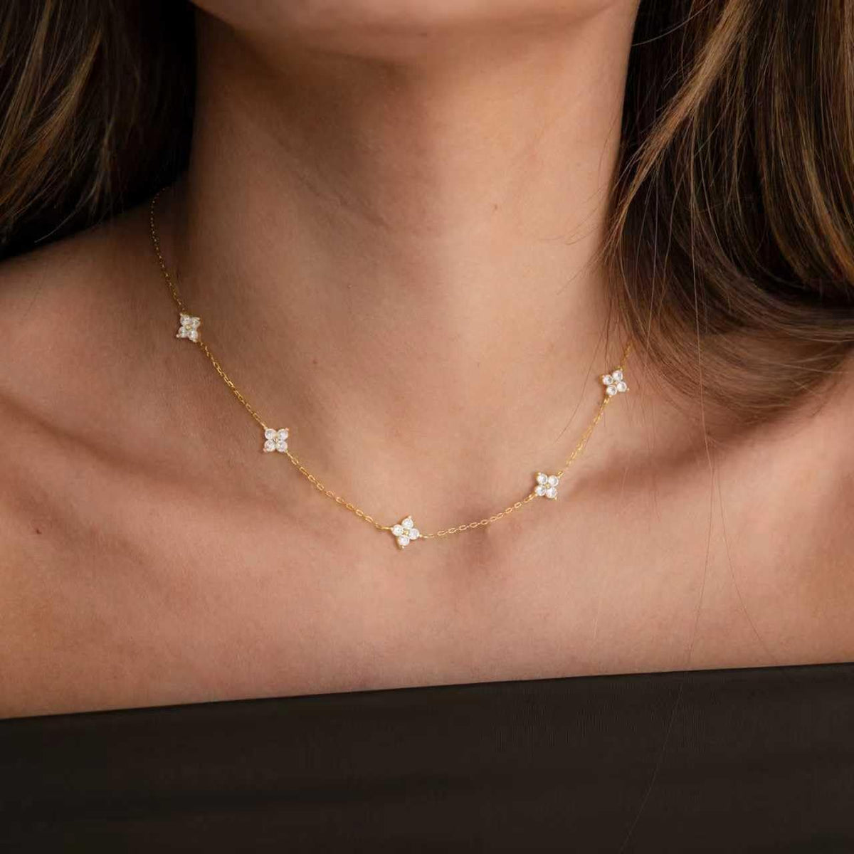 ZELVORA™ Cubic Zirconia Station Necklace